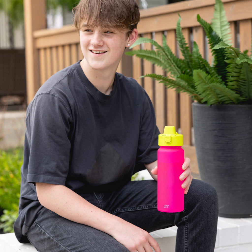 Simple Modern 22 fl oz Reusable Tritan Summit Water Bottle with Silicone Straw Lid|Raspberry Chartreuse M405R