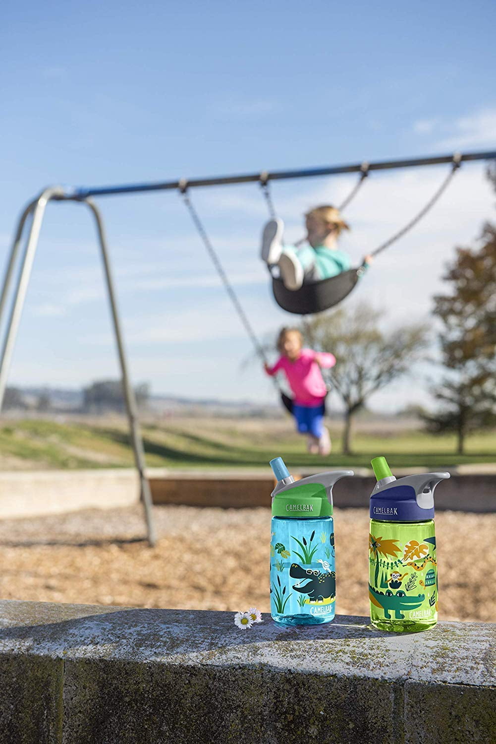 CamelBak Eddy Kids Water Bottle, Airplane Bandits.4 L M310Y