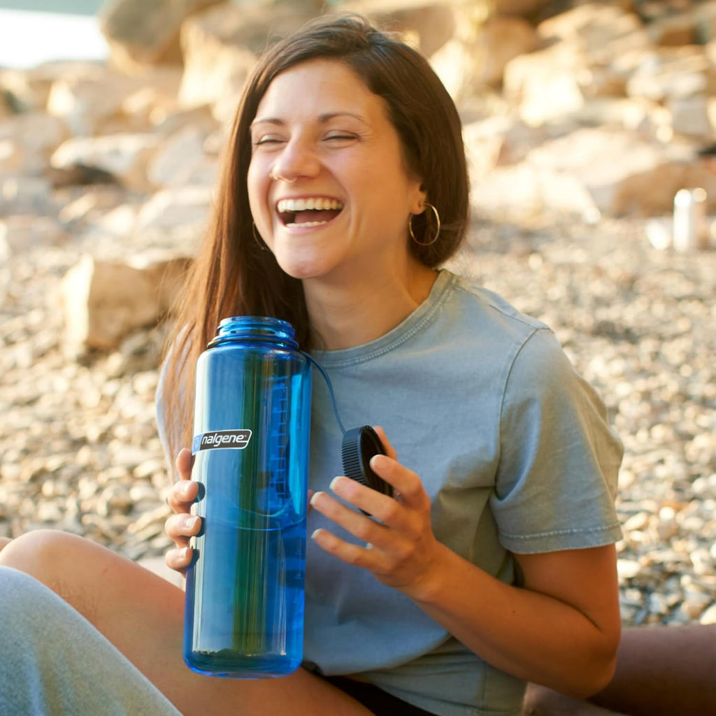 Nalgene Sustain Tritan BPA-Free Water Made with Material Derived from 50% Plastic Waste (using ISCC certified mass balance), 48 OZ, Wide Mouth, Cerulean M149D