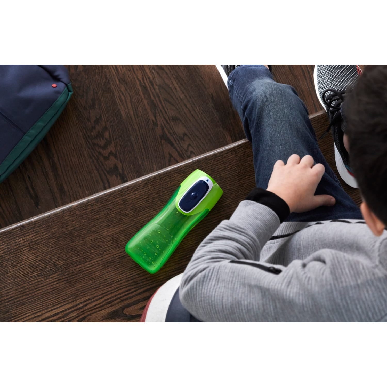 Contigo Kids Trekker Water Bottle with AUTOSEAL Lid Navy Blue and Granny Smith Green, 14 fl oz., 2-pack M123K