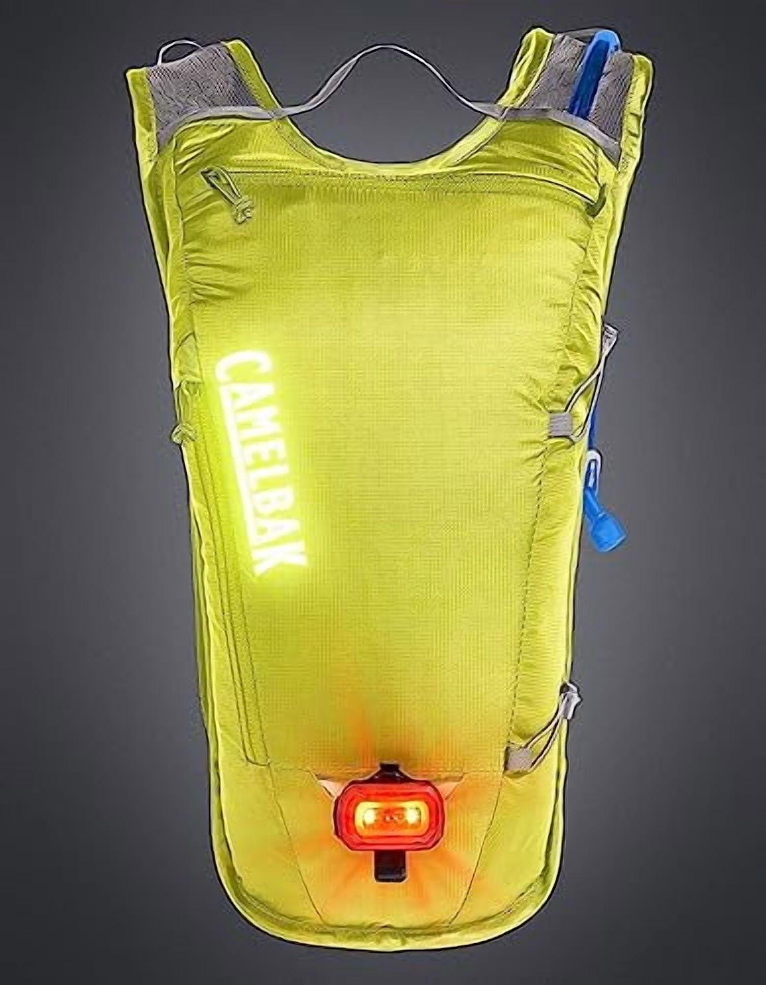Camelbak Classic Light Hydration Pack Bag Inc Reservior Yellow/Silver 70oz M296Y