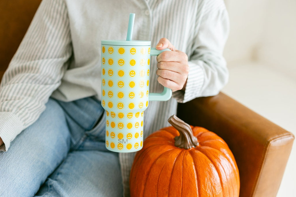 Simple Modern 30 fl oz Insulated Stainless Steel Trek Tumbler with Straw Lid | Seaglass Sage and Cream Checkmate M690W